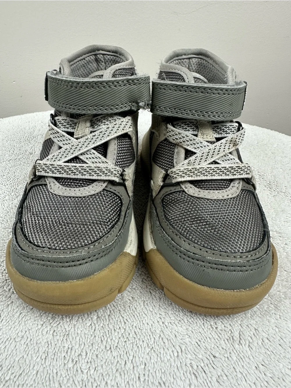 OshKosh B'gosh Baby Toddler Grey and White High-Top Boot Sneakers